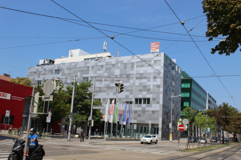 FH Wien der WKW