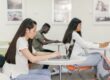 Personen im Studienbefähigungslehrgang der Hochschule Campus Wien